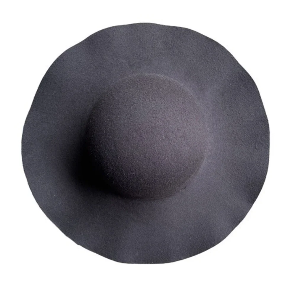Altar’d State Oversized Black Floppy Hat